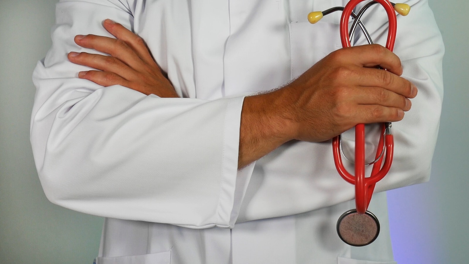 Software de credencialización médica y privilegios clínicos