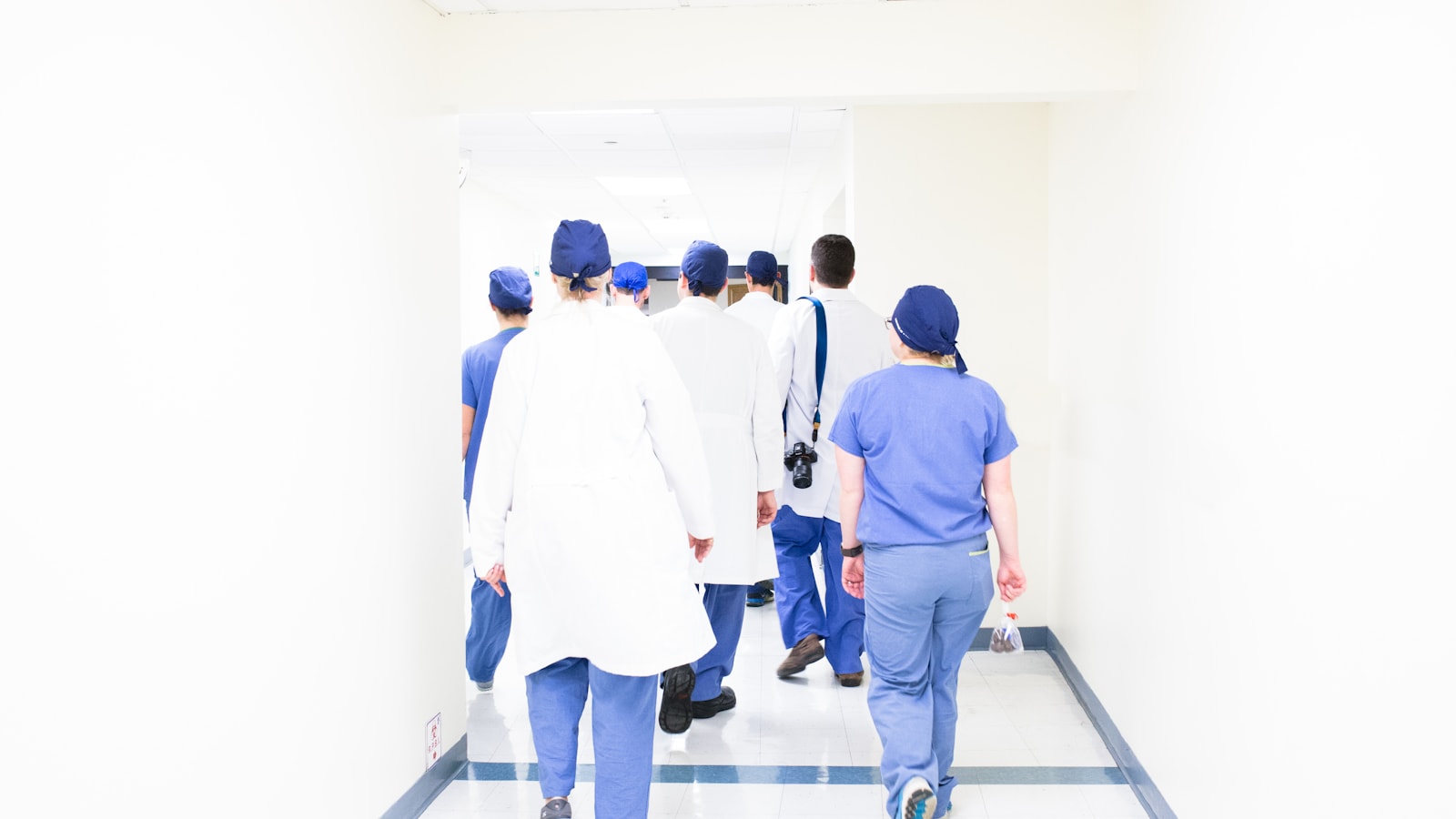 Imagen temática del artículo Gestión inteligente de bloques quirúrgicos: eficiencia y seguridad en organizaciones de salud